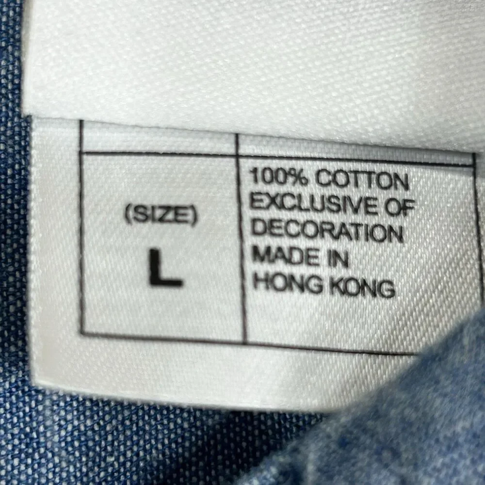 Warner Bros. Studio Store Looney Tunes Cotton Chambray Blue Shirt Embroidered - Picture 6 of 16